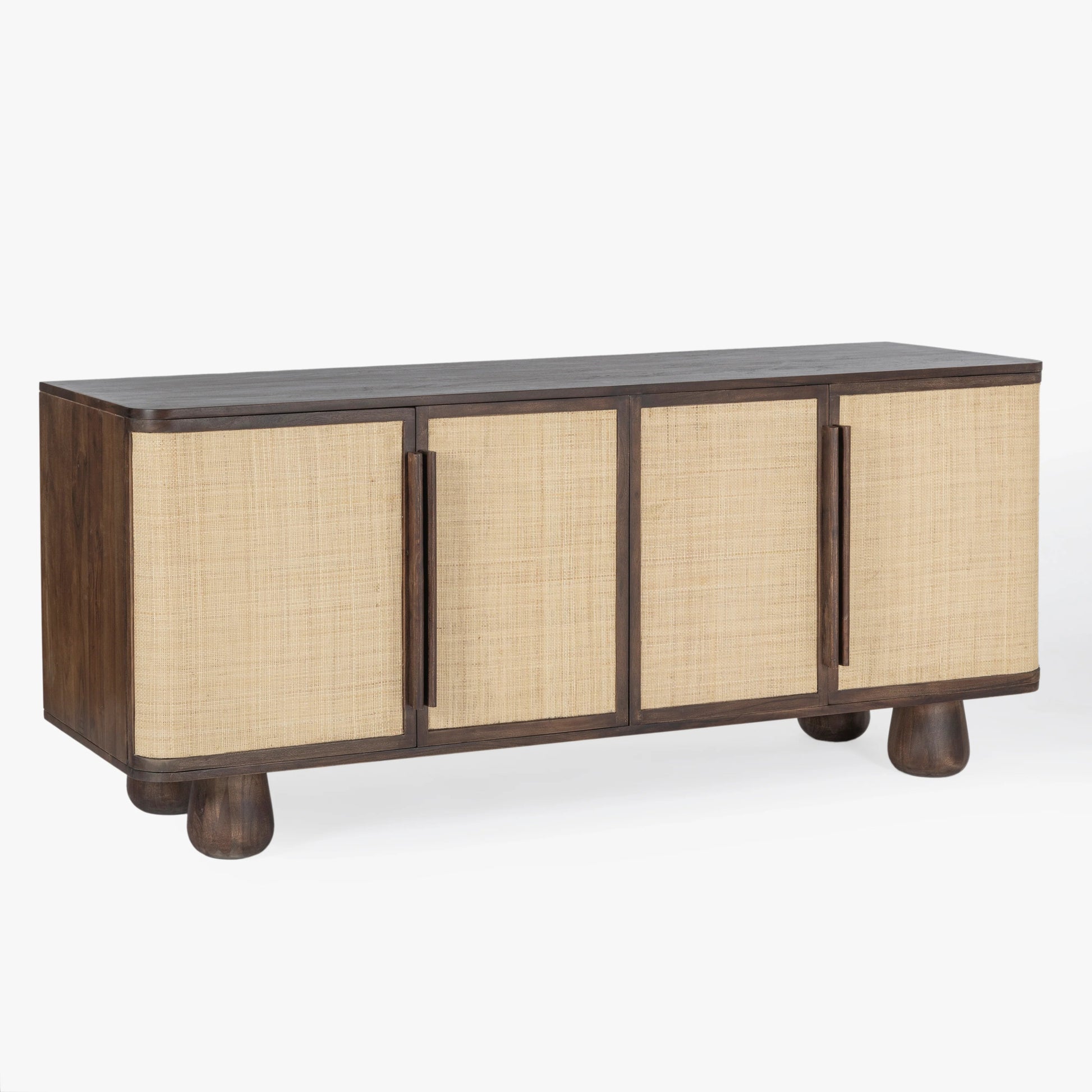 AURA LIVING Savana Buffet - Echo Dining