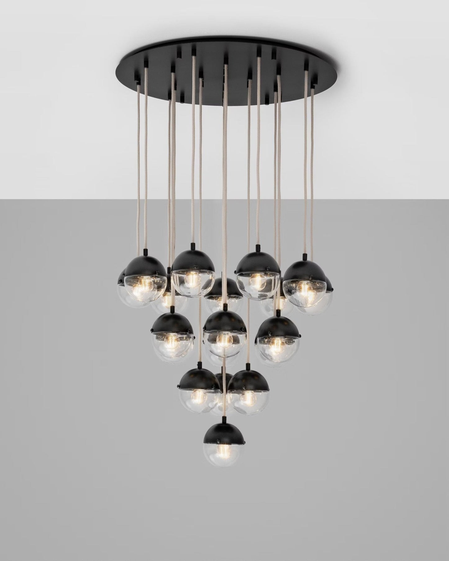 SCHWUNG Molecule Cluster 19 Chandelier - Echo Dining
