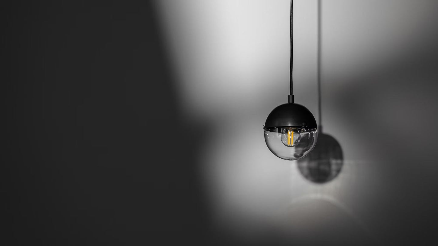SCHWUNG Molecule Single Pendant Light - Echo Dining