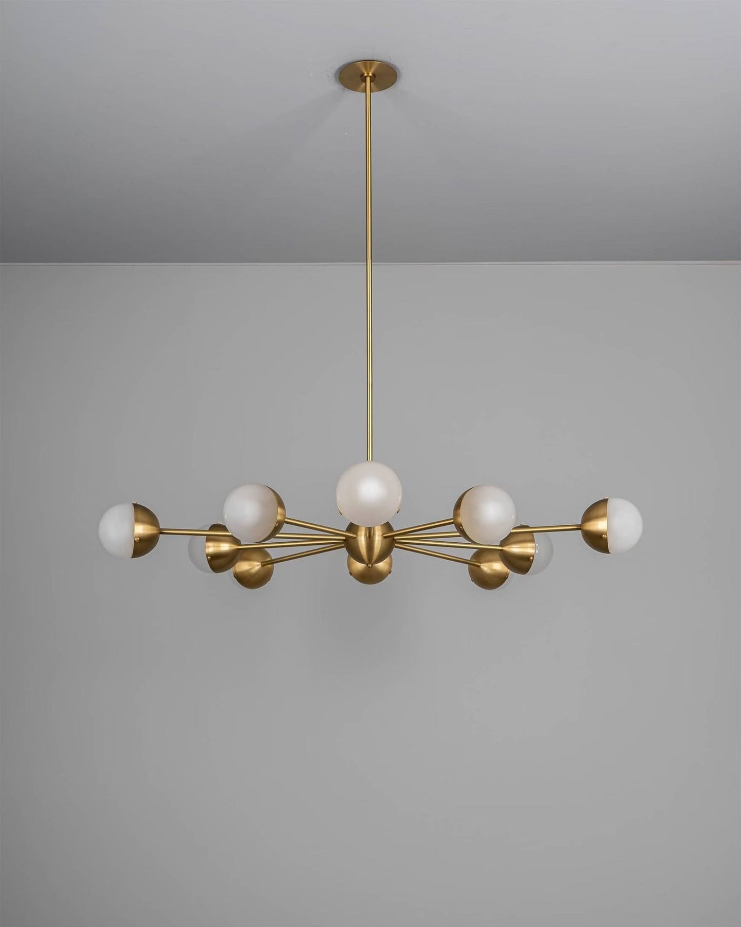 SCHWUNG Molecule Spark Round 10 Chandelier - Echo Dining