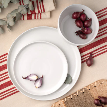 elegant dinnerware set