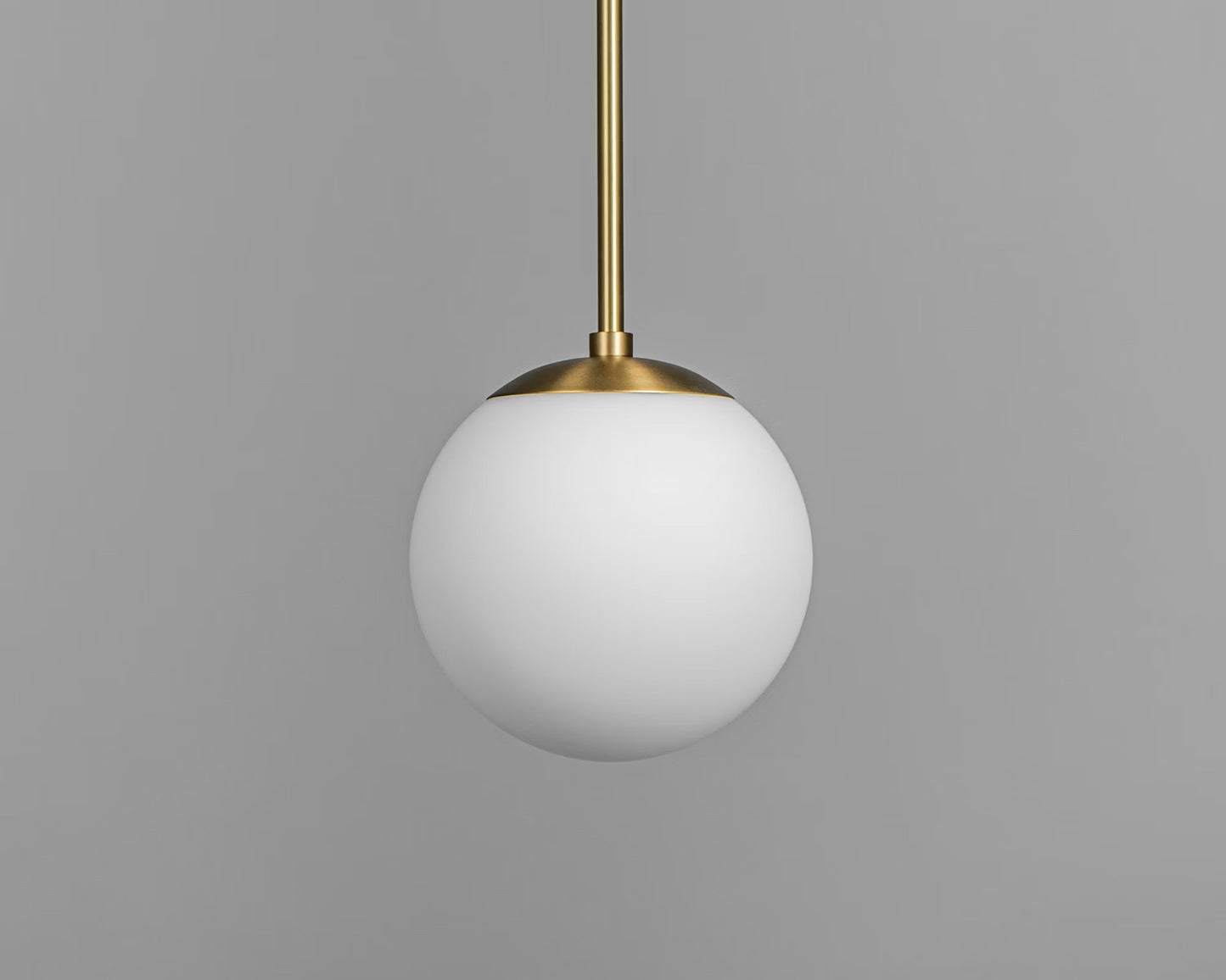 SCHWUNG Globe Single Pendant Light