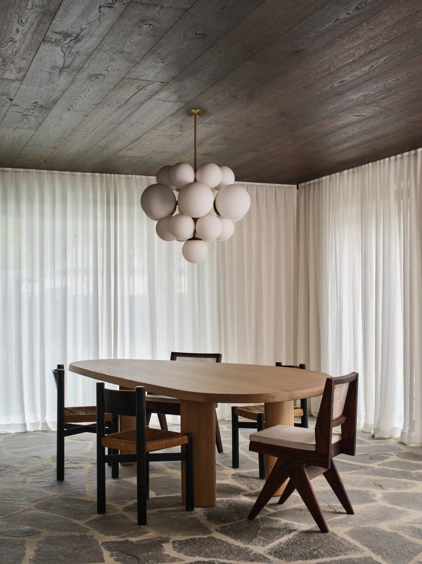 SCHWUNG Nova Chandelier - Echo Dining